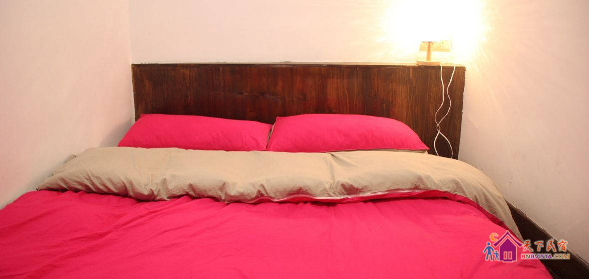 私人影院一室大床房