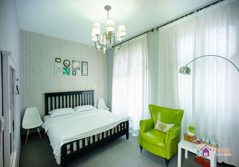 豪华蜜月大床房(无窗)