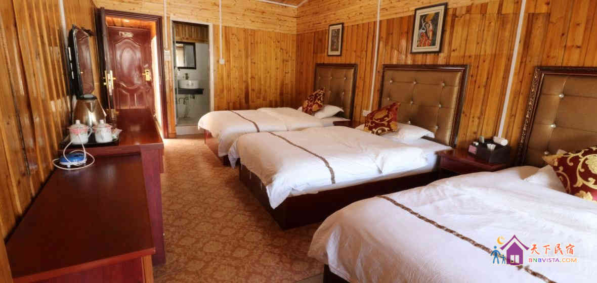 江景阳台三人房