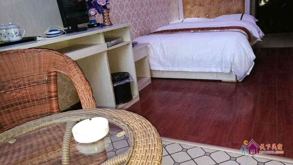 江景青春情侣房