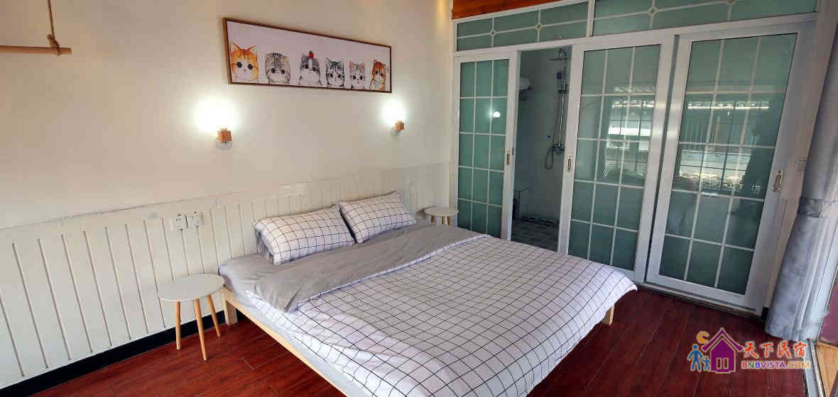 摩卡露台大床房