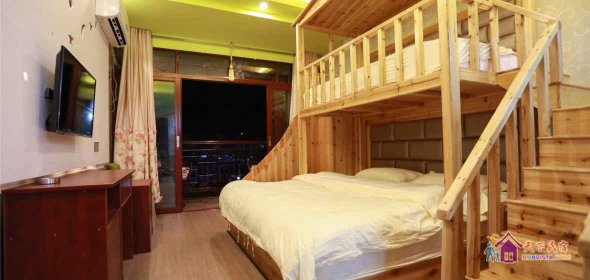 天使之吻(临江阳台亲子房)