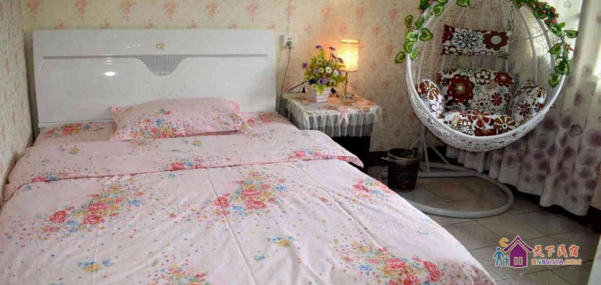 吊篮特色大床房