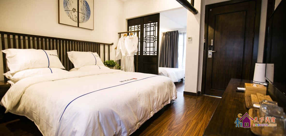 彼岸江景阳台亲子房