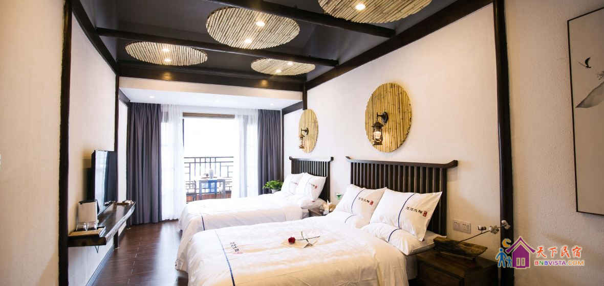 倾城江景阳台双床房