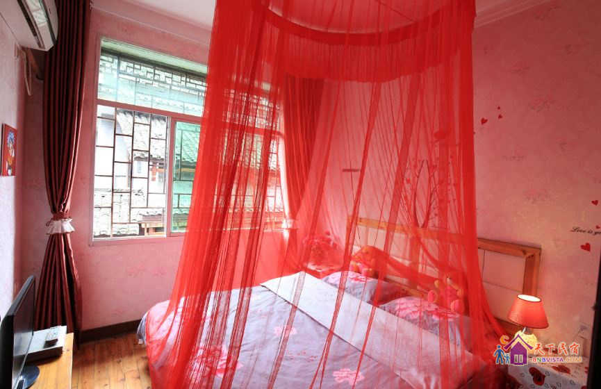 南门店, 夜来香大床房