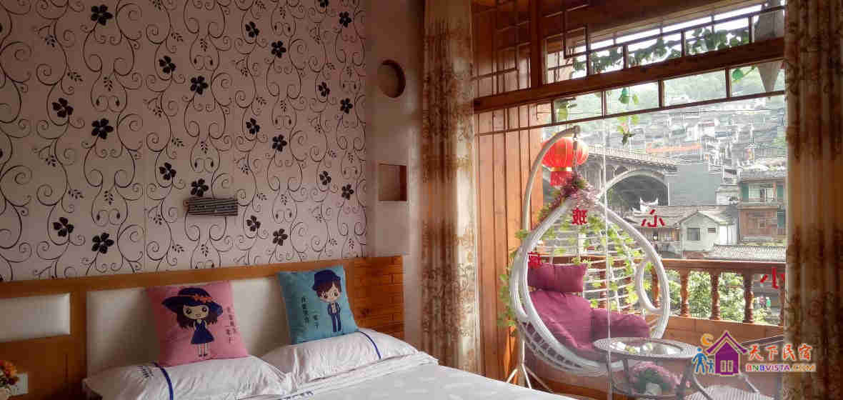 临江榻榻米标准间