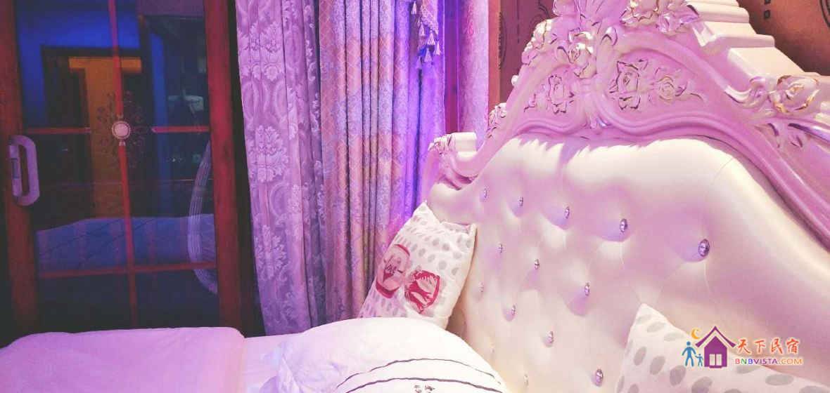 罗曼蒂欧式大床房