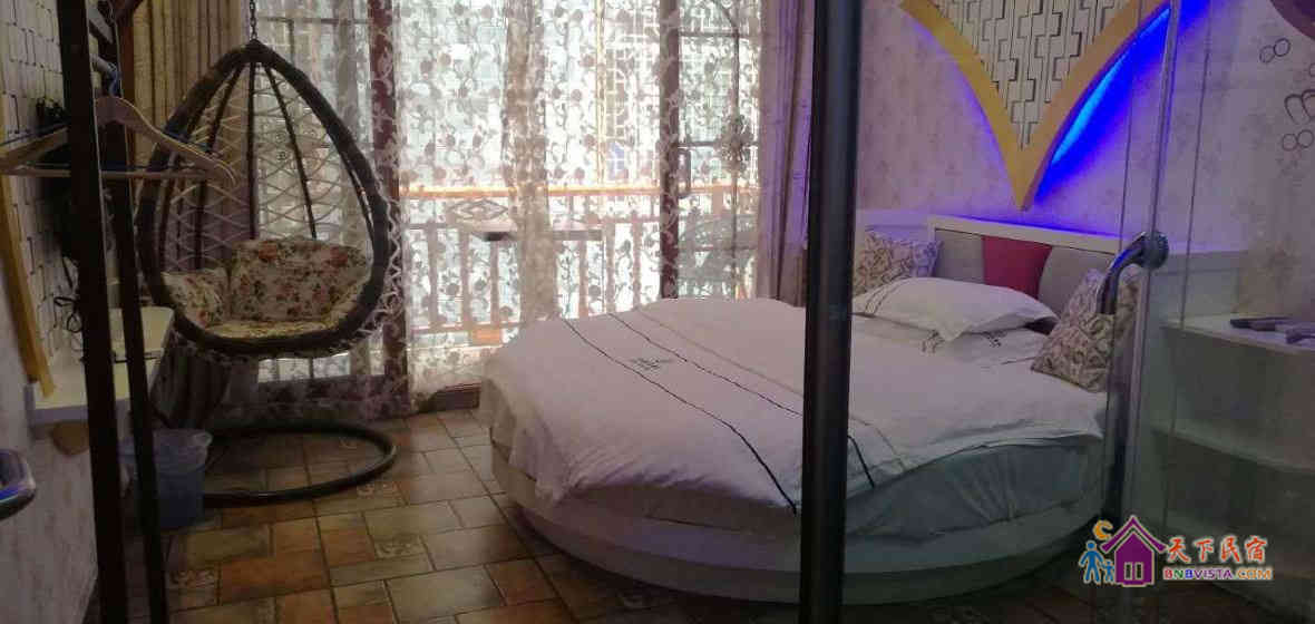 重温邂逅独立阳台大床房