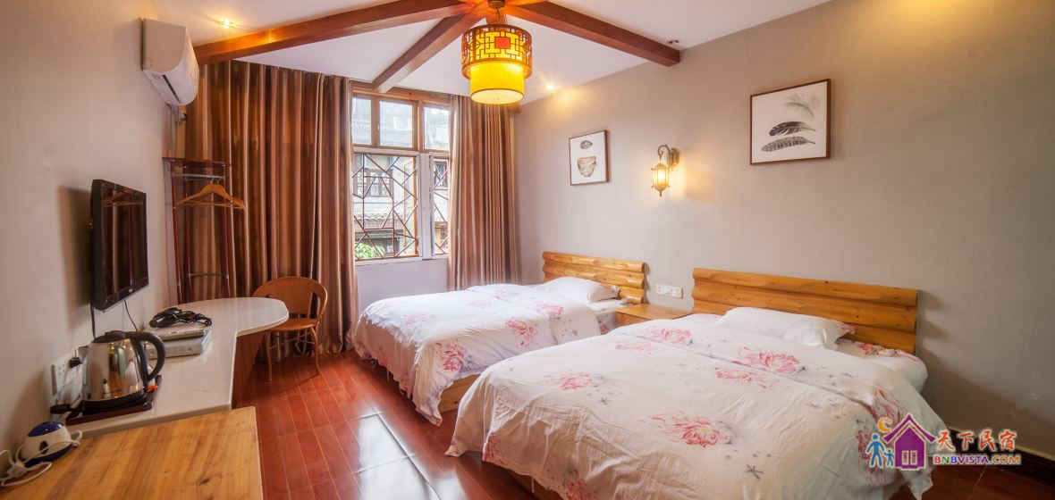 夕阳余晖双标间