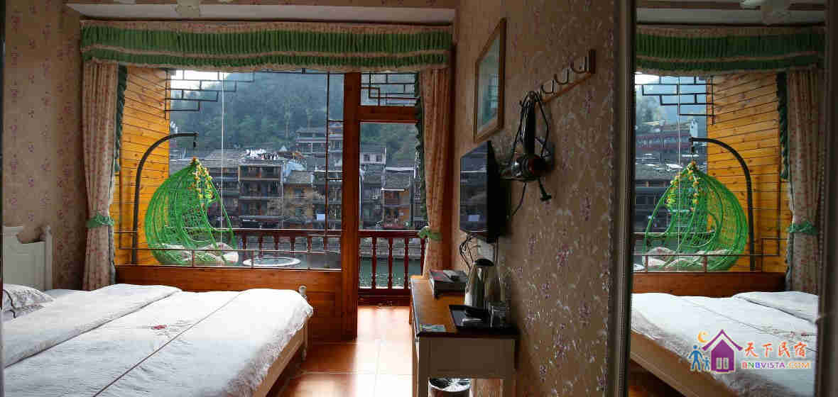 江景蜜月大床房