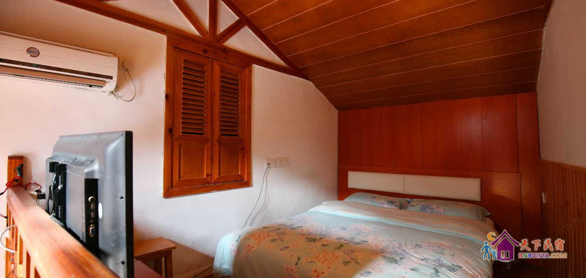 江景复式阁楼房