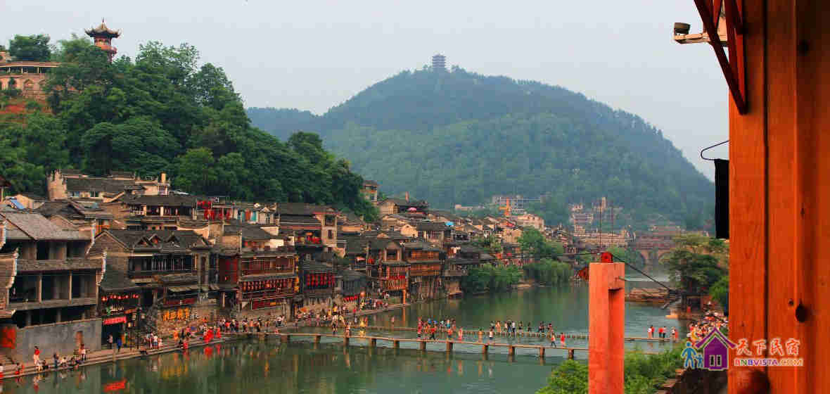 欧式电脑大床房