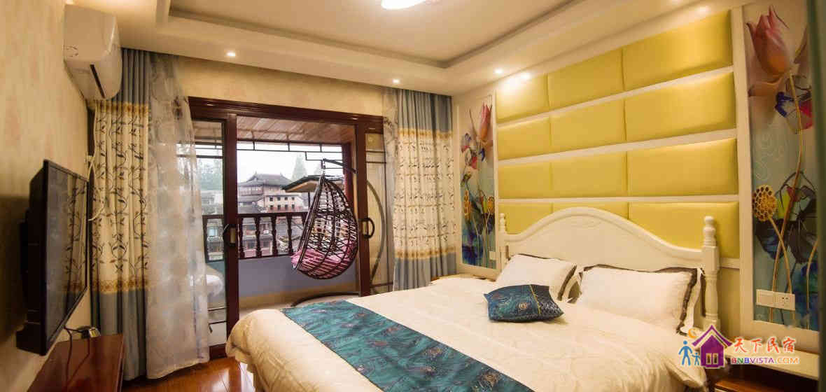 独立阳台江景大床房