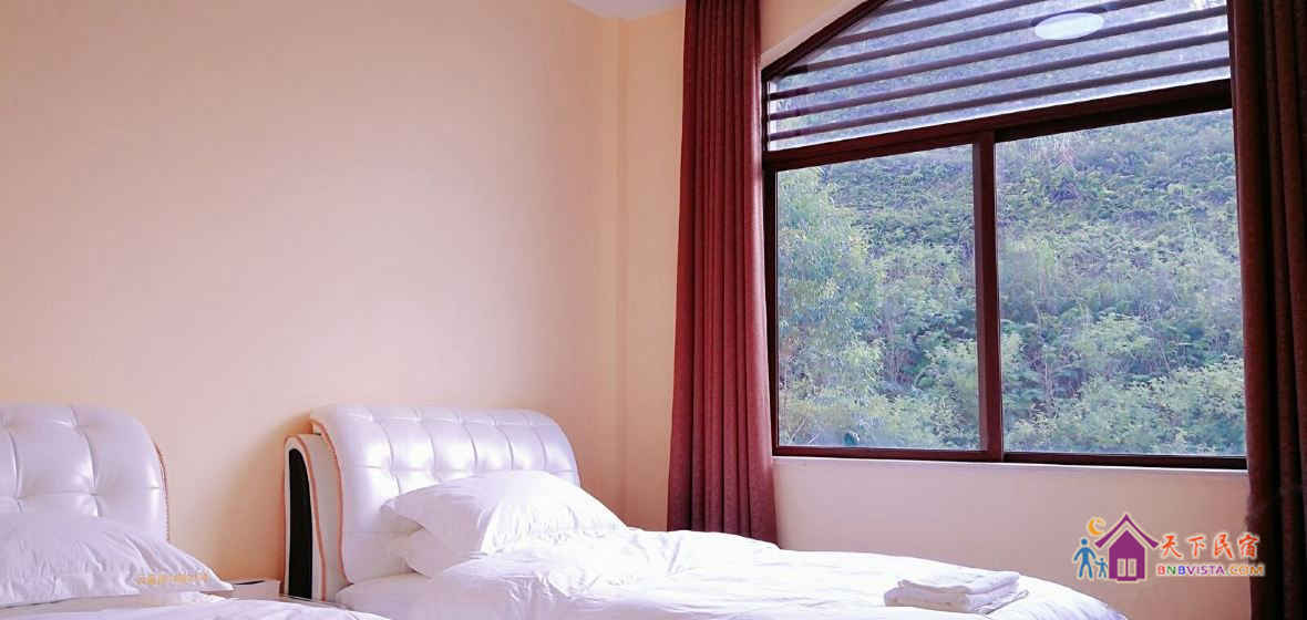 佛冈清泉城 半山温泉豪华别墅 7房14床