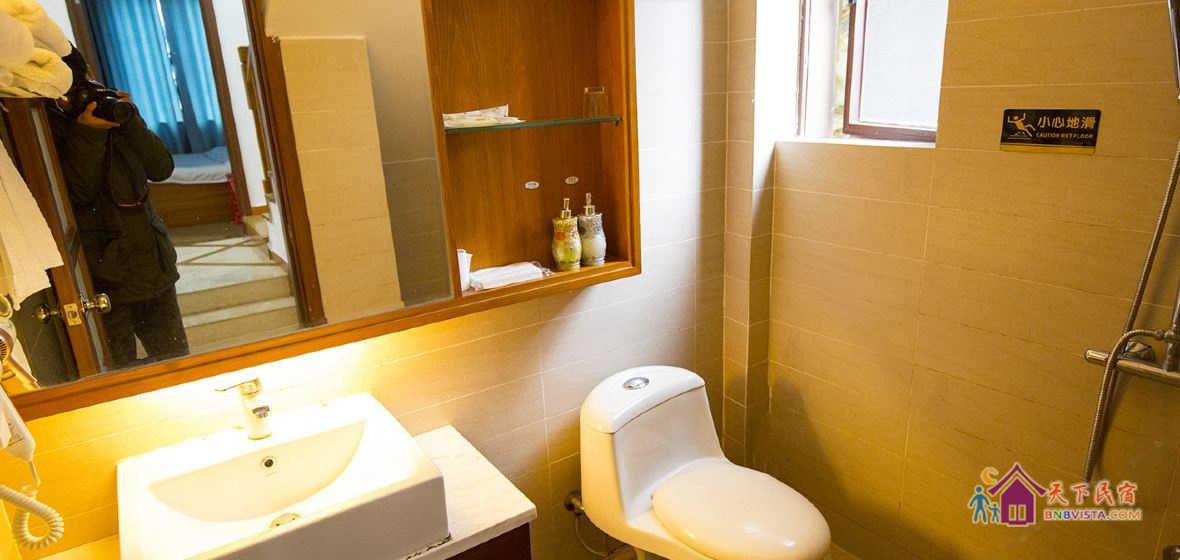 标准温泉四室二厅套房