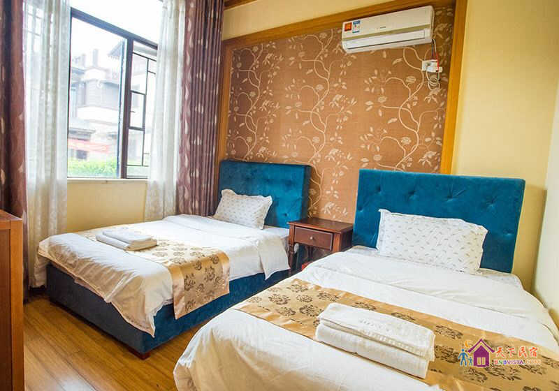 普通简约五室二厅套房