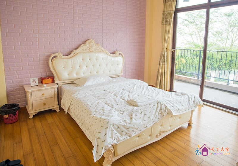 豪华八室二厅套房