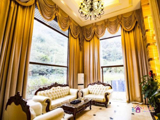 欧式风格7房温泉别墅