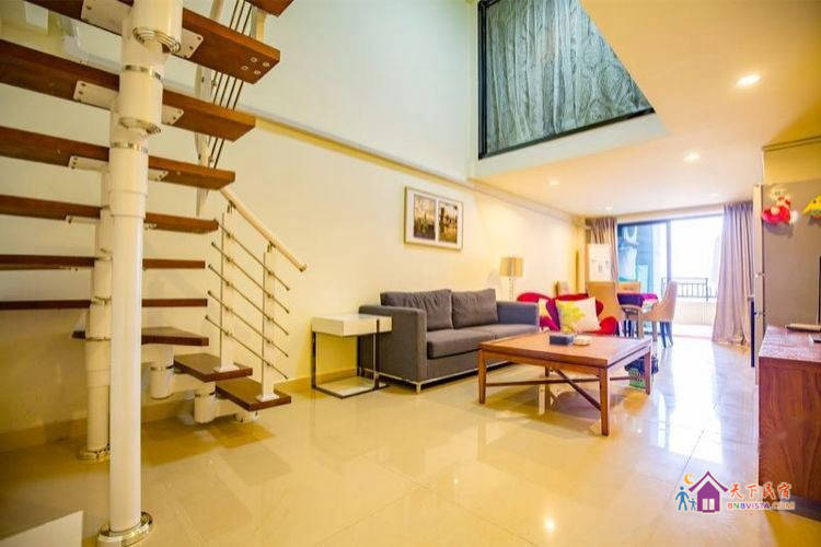 碧桂园复式公寓