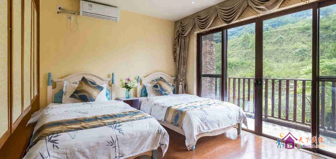 5房9床豪华别墅