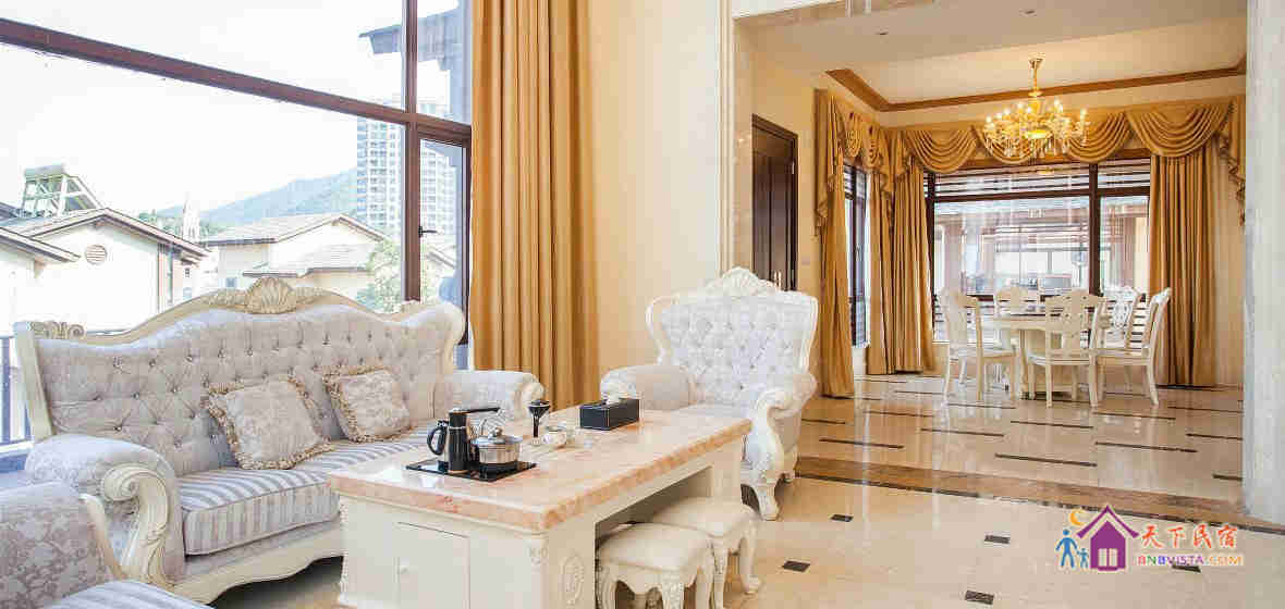 欧式超豪别墅9房16床