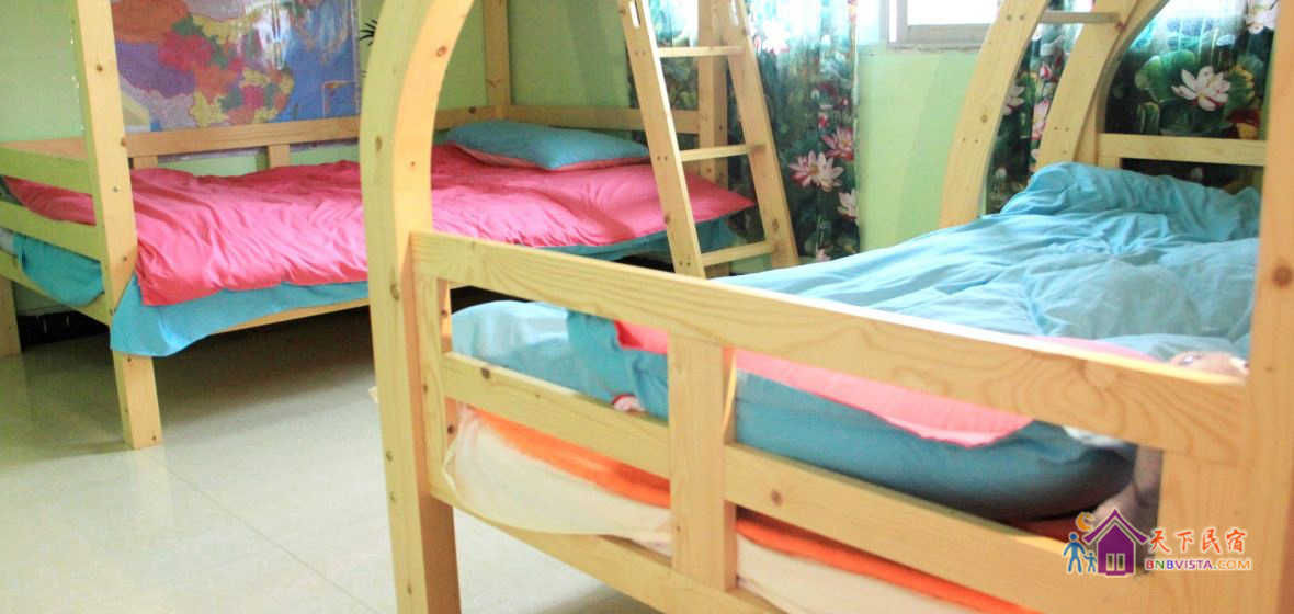 金星男生床位房