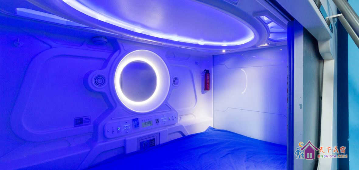 豪华顶配太空舱