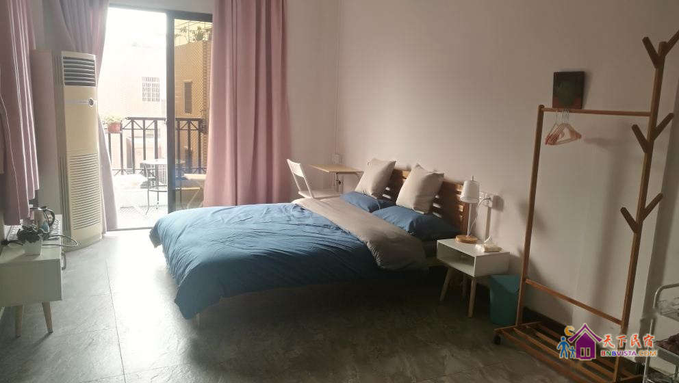 多瑙河明珠阳台大床房