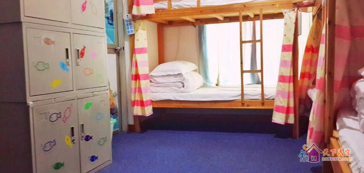 女生六人间(床位)