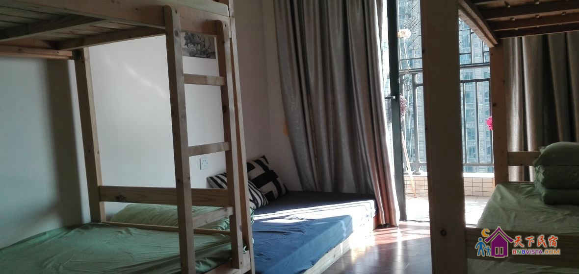 女生四人间(床位)