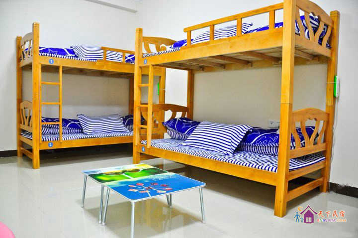 女生四人间(床位房)