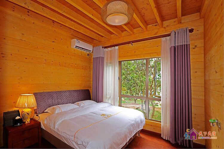 一房温泉木屋别墅