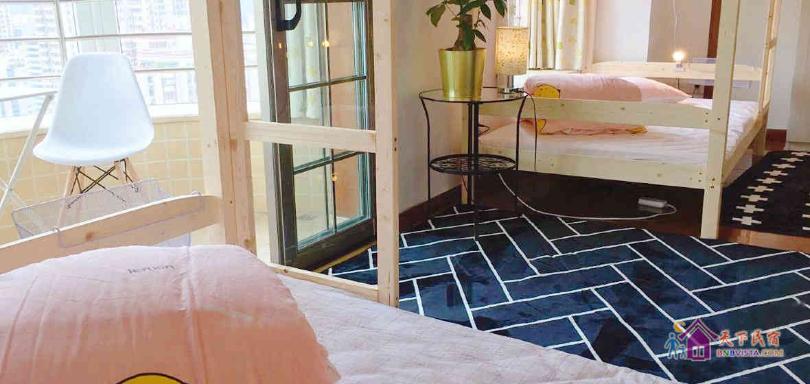 观景六人间(床位)(公共卫浴)