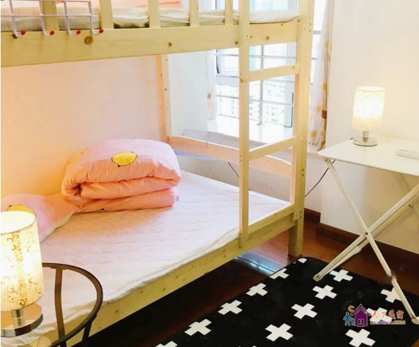 女生二人间(床位)