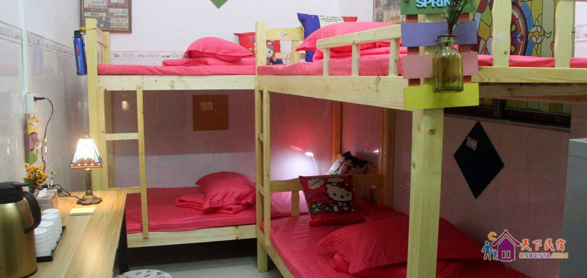 初遇四人女生房(床位)