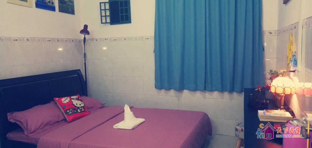 岁月静好舒适大床房