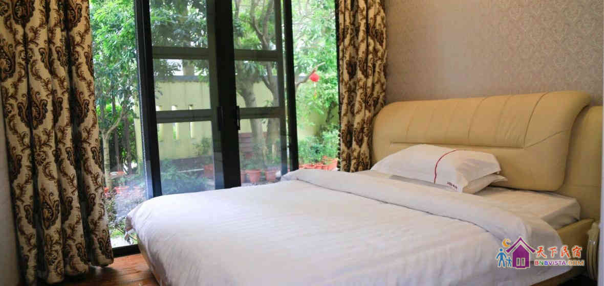 高端8房13床别墅