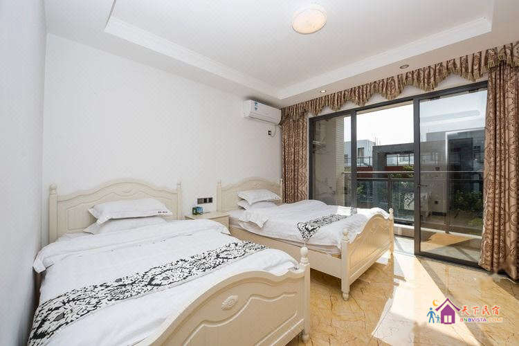 百万豪装7房12床温泉别墅