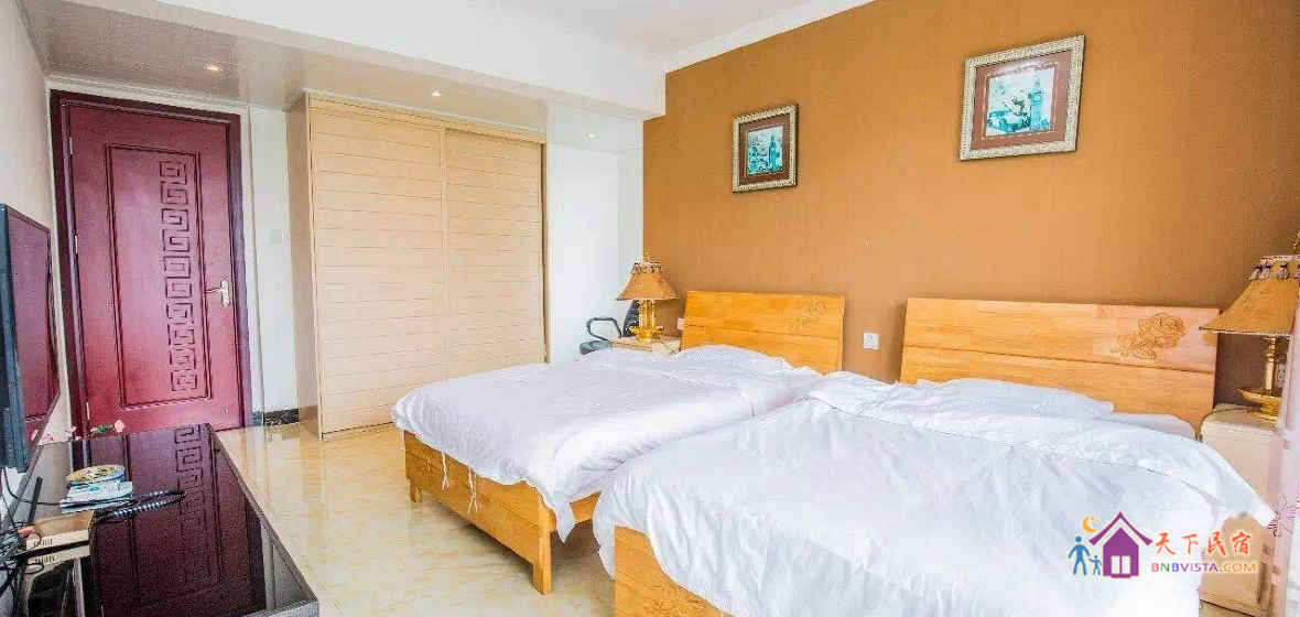 5房9床奢华别墅