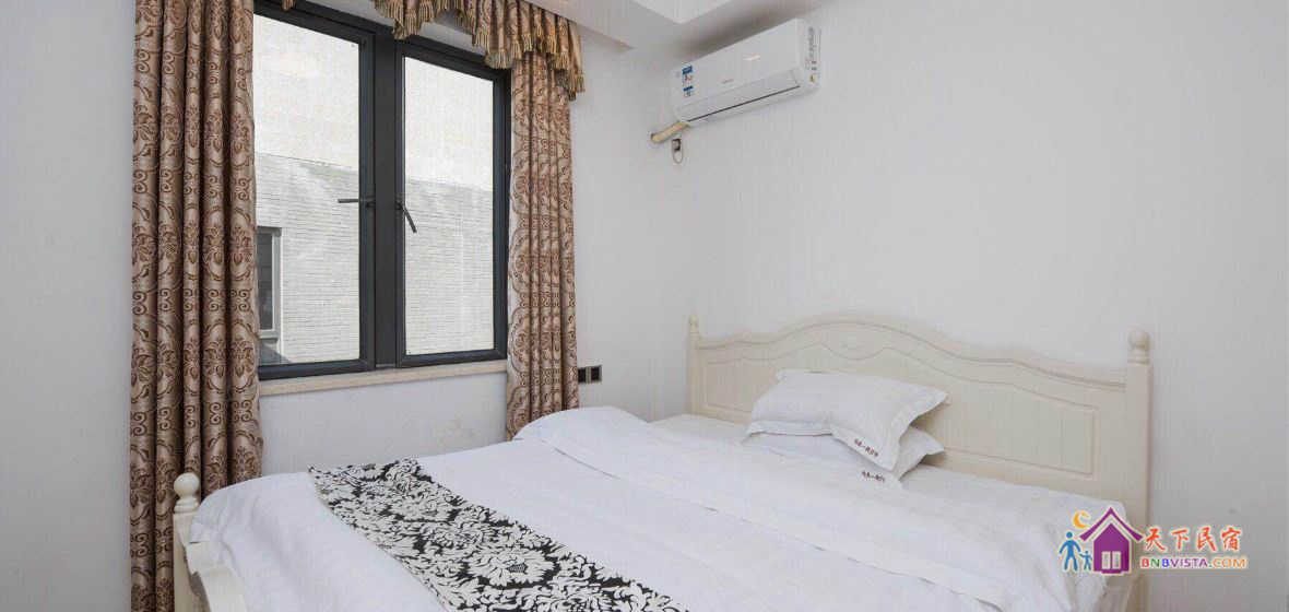 8房欧式田园风情河畔别墅