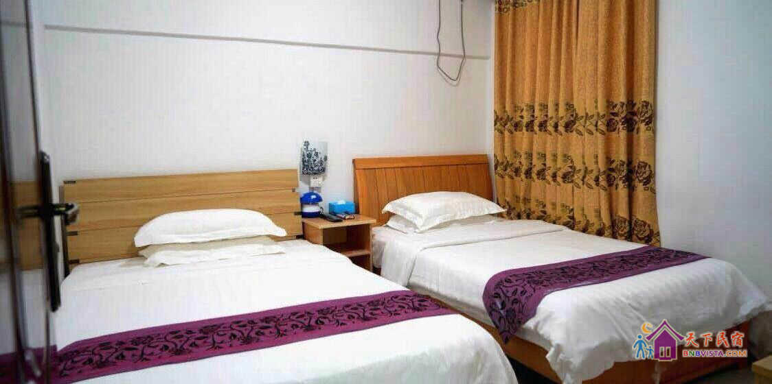 六房精装KTV麻将烧烤别墅