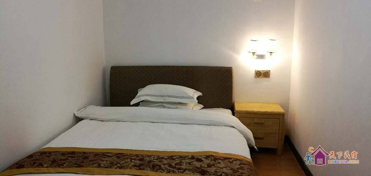 六房豪华欧式别墅