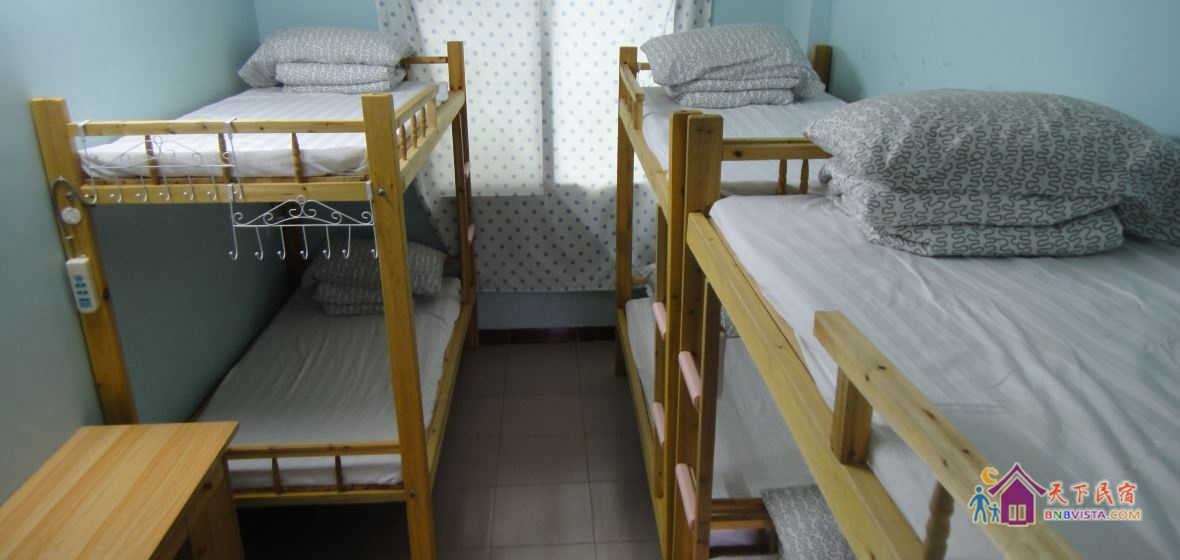 女生六人间(床位)