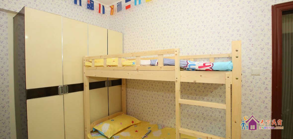女生四人床位房