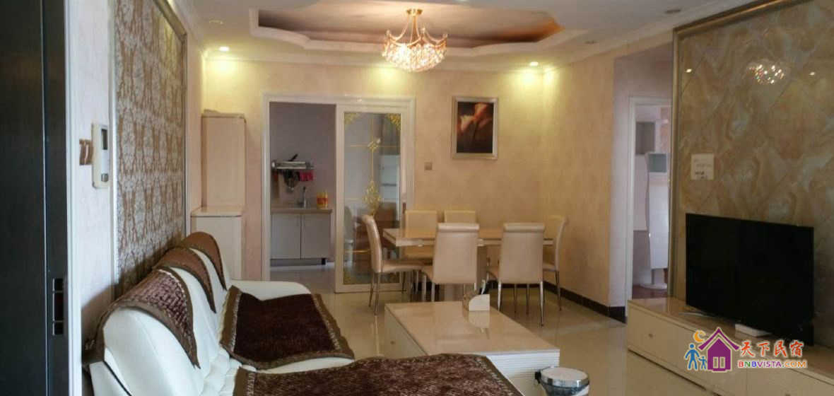 摩天轮风情街三房两厅洋房