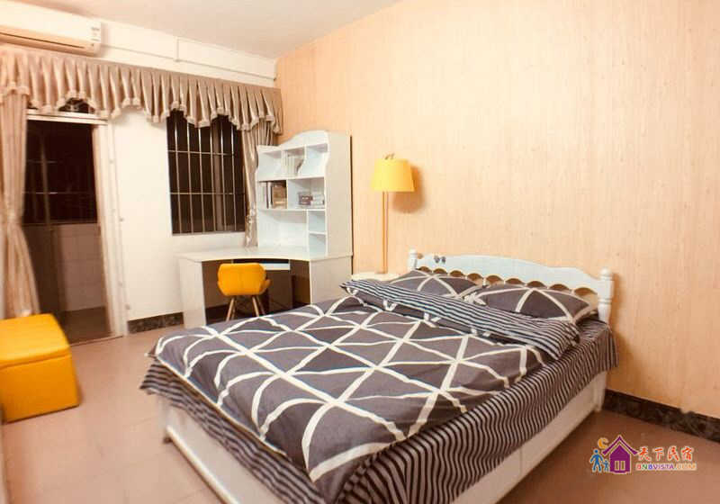 温馨浪漫大床房