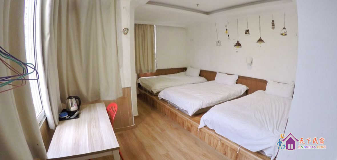 三人家庭房套间