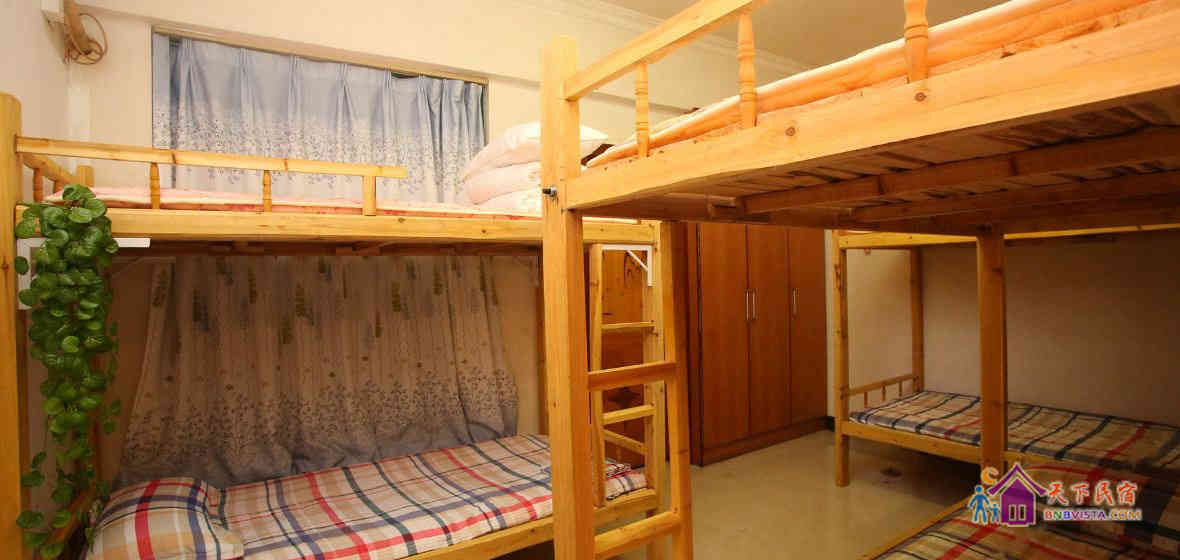 男生六人床位房