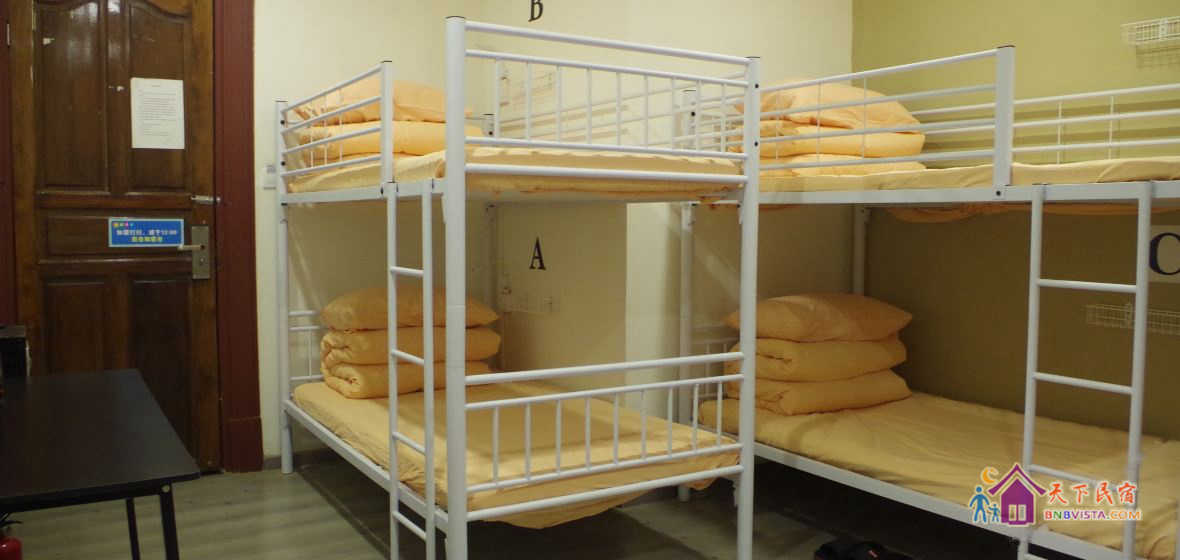 男生独卫六人间